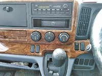 三菱ふそうキャンターガッツアルミブロック小型（2t・3t）[写真36]