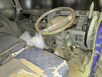 三菱ふそうキャンターダンプ小型（2t・3t）[写真14]