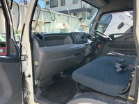 三菱ふそうキャンター平ボディ小型（2t・3t）[写真33]