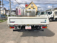 三菱ふそうキャンター平ボディ小型（2t・3t）[写真09]