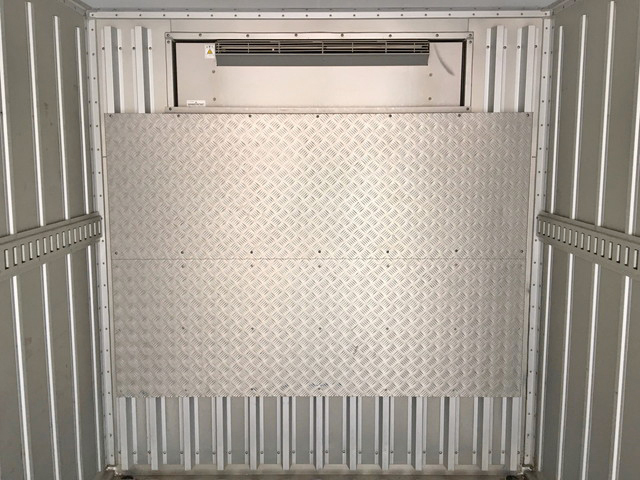 三菱ふそうキャンター冷凍車（冷蔵車）小型（2t・3t）[写真12]