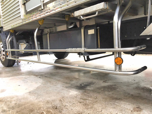 三菱ふそうキャンター冷凍車（冷蔵車）小型（2t・3t）[写真17]