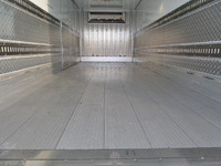 日野レンジャー冷凍車（冷蔵車）中型（4t）[写真10]