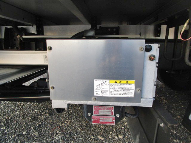 日野レンジャー冷凍車（冷蔵車）中型（4t）[写真19]