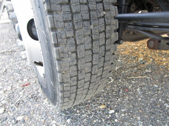 日野レンジャー冷凍車（冷蔵車）中型（4t）[写真26]