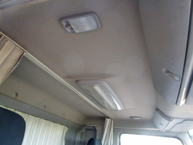 日野レンジャー冷凍車（冷蔵車）中型（4t）[写真32]