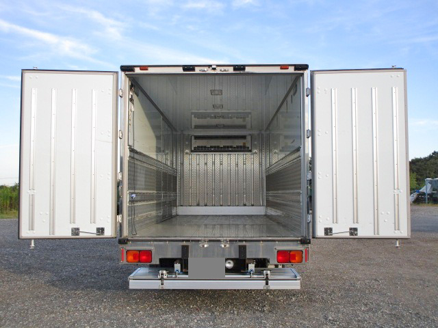 日野レンジャー冷凍車（冷蔵車）中型（4t）[写真07]