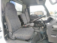 いすゞエルフクレーン4段小型（2t・3t）[写真33]