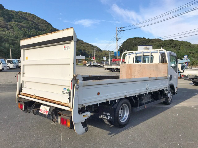 いすゞエルフ平ボディ小型（2t・3t）[写真02]