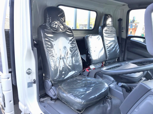 いすゞエルフ平ボディ小型（2t・3t）[写真35]