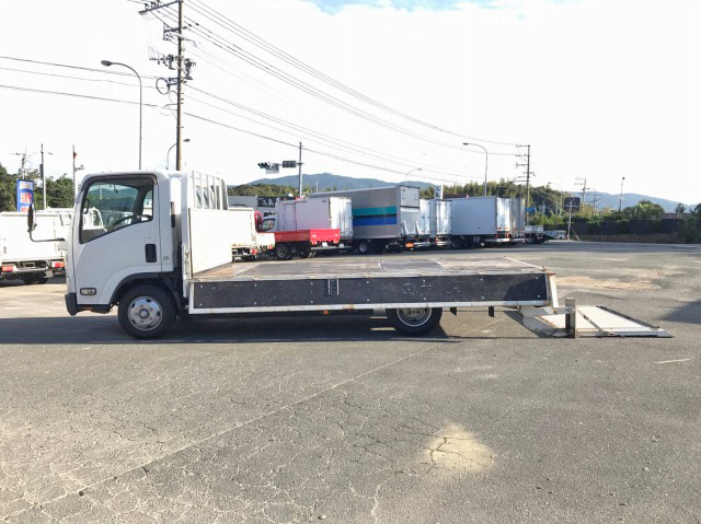 いすゞエルフ平ボディ小型（2t・3t）[写真07]