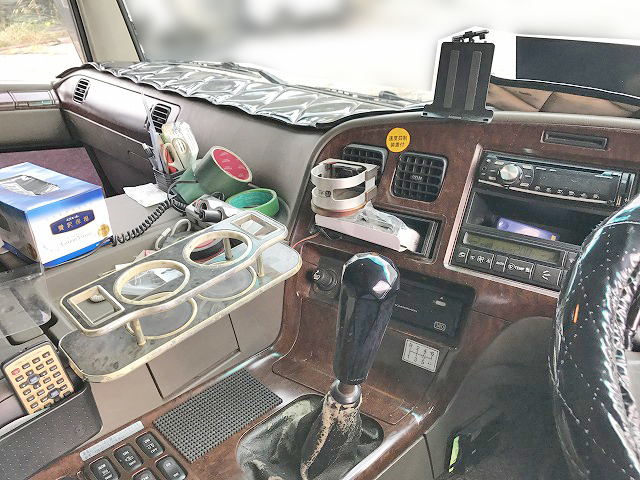 三菱ふそうスーパーグレートユニック4段大型（10t）[写真20]