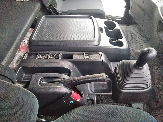 日野レンジャーアルミバン中型（4t）[写真37]