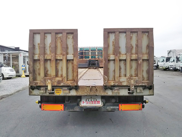 三菱ふそうスーパーグレートセーフティローダー大型（10t）[写真10]