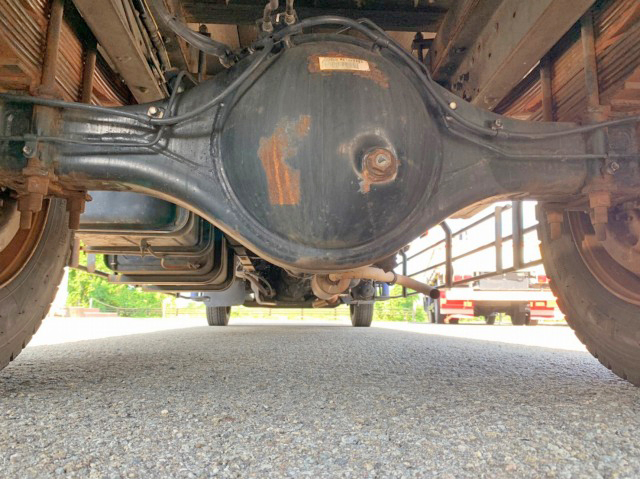 いすゞフォワードクレーン4段増トン（6t・8t）[写真25]