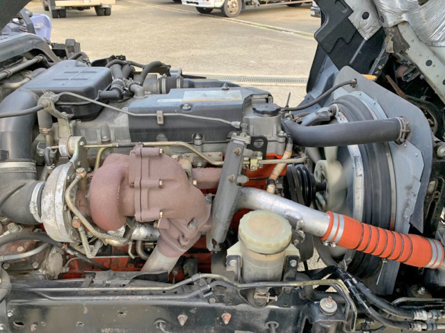 いすゞフォワードクレーン4段増トン（6t・8t）[写真29]