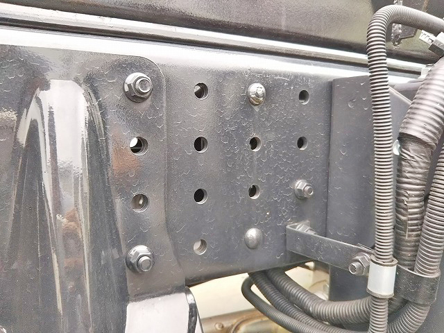 三菱ふそうキャンターアームロール小型（2t・3t）[写真22]