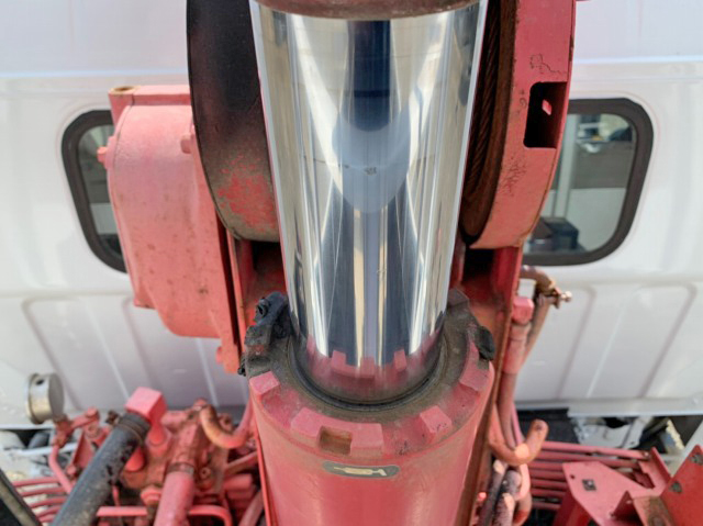 三菱ふそうキャンターユニック4段小型（2t・3t）[写真18]