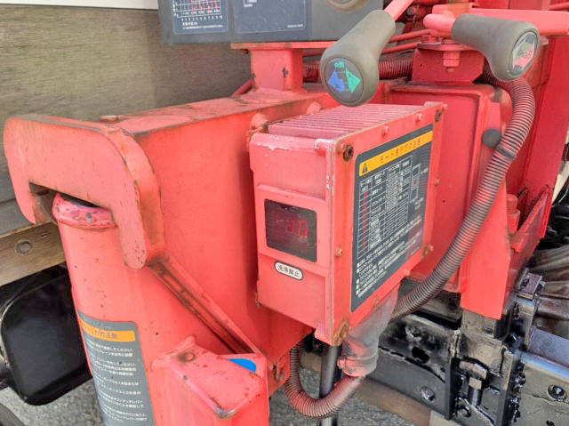 三菱ふそうキャンターユニック4段小型（2t・3t）[写真20]