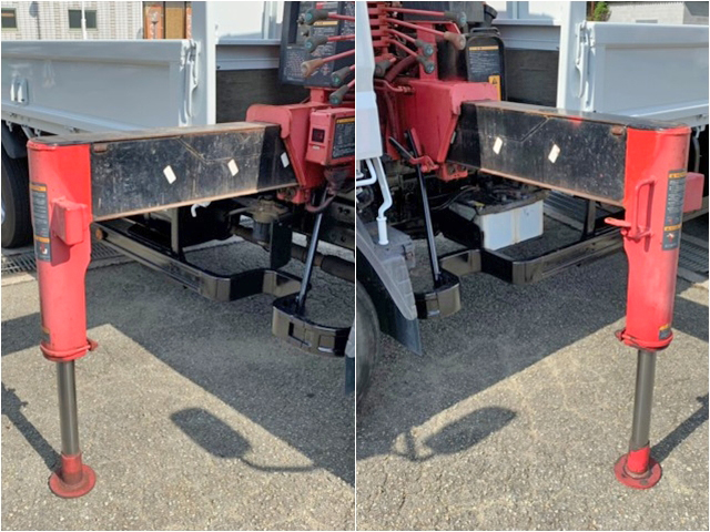 三菱ふそうキャンターユニック4段小型（2t・3t）[写真23]