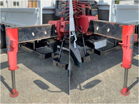 三菱ふそうキャンターユニック4段小型（2t・3t）[写真23]