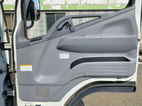 三菱ふそうキャンターユニック4段小型（2t・3t）[写真33]