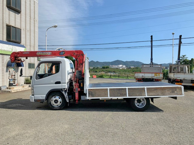 三菱ふそうキャンターユニック4段小型（2t・3t）[写真07]