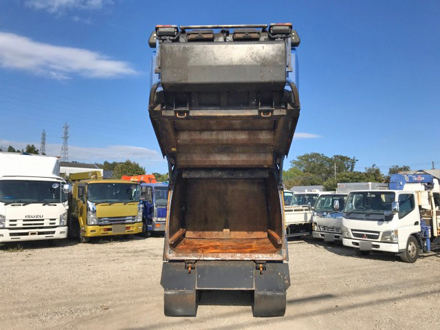 いすゞエルフパッカー車（塵芥車）小型（2t・3t）[写真10]
