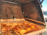 いすゞエルフパッカー車（塵芥車）小型（2t・3t）[写真13]