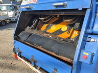 いすゞエルフパッカー車（塵芥車）小型（2t・3t）[写真14]