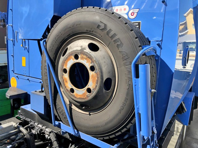 いすゞエルフパッカー車（塵芥車）小型（2t・3t）[写真23]