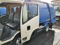 いすゞエルフパッカー車（塵芥車）小型（2t・3t）[写真27]