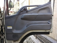 三菱ふそうキャンタークレーン3段小型（2t・3t）[写真28]