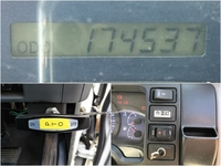 三菱ふそうキャンタークレーン3段小型（2t・3t）[写真37]