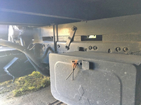 三菱ふそうキャンタークレーン4段小型（2t・3t）[写真16]