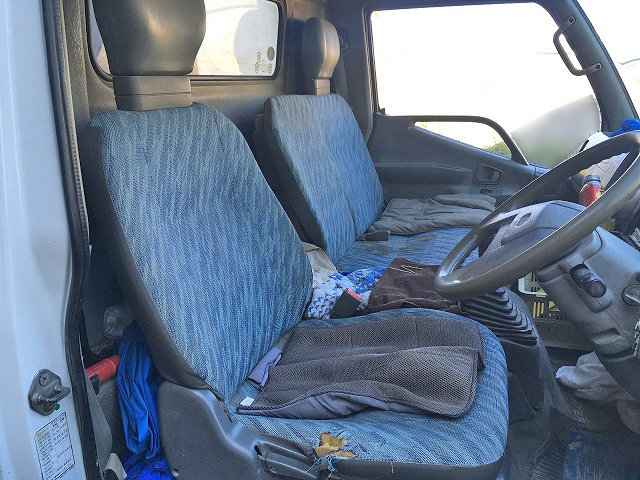 三菱ふそうキャンタークレーン4段小型（2t・3t）[写真20]