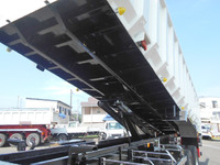 三菱ふそうスーパーグレート深ダンプ（土砂禁ダンプ）大型（10t）[写真11]