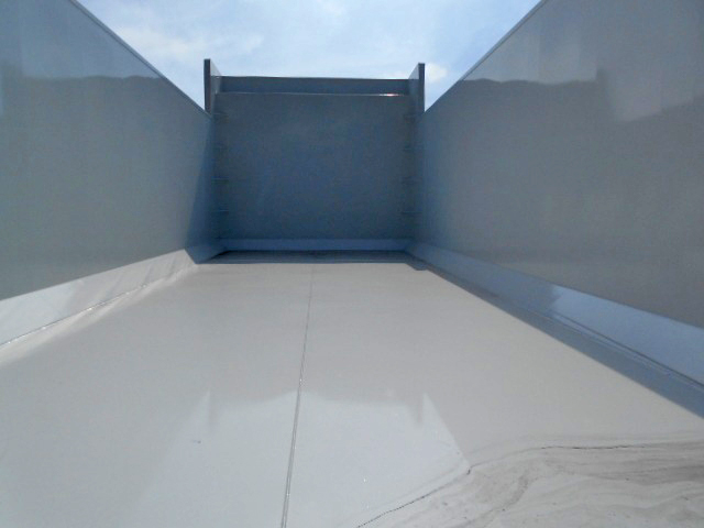 三菱ふそうスーパーグレート深ダンプ（土砂禁ダンプ）大型（10t）[写真10]