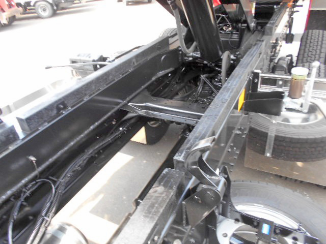 三菱ふそうスーパーグレート深ダンプ（土砂禁ダンプ）大型（10t）[写真13]