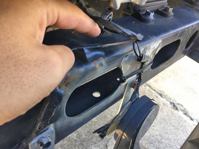 三菱ふそうキャンター平ボディ小型（2t・3t）[写真06]