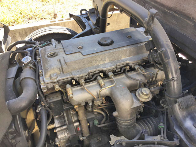 三菱ふそうキャンター平ボディ小型（2t・3t）[写真09]