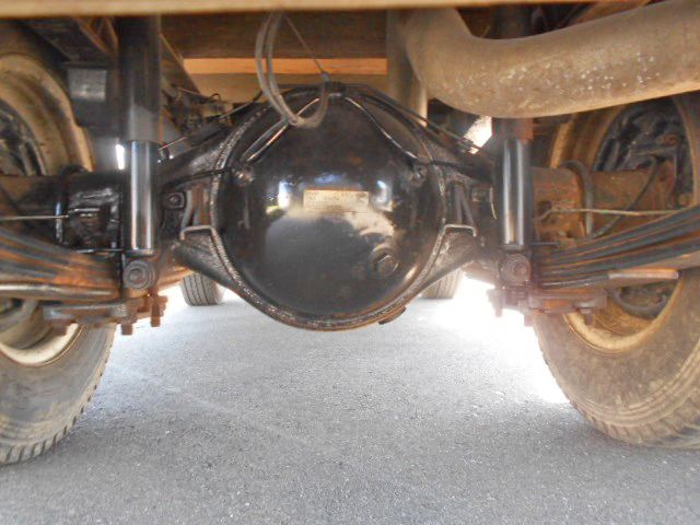 三菱ふそうキャンター平ボディ小型（2t・3t）[写真10]