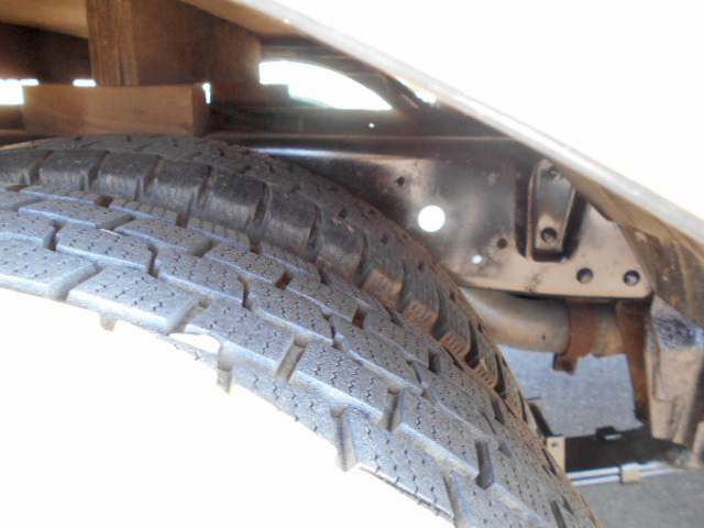 三菱ふそうキャンター平ボディ小型（2t・3t）[写真14]