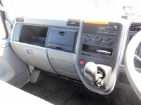 三菱ふそうキャンター平ボディ小型（2t・3t）[写真24]