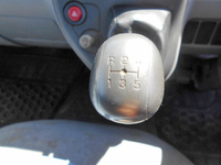 三菱ふそうキャンター平ボディ小型（2t・3t）[写真28]