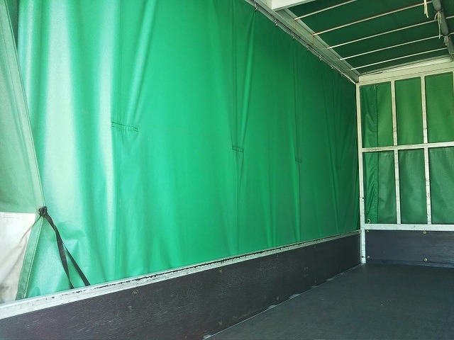 三菱ふそうキャンター幌車小型（2t・3t）[写真15]