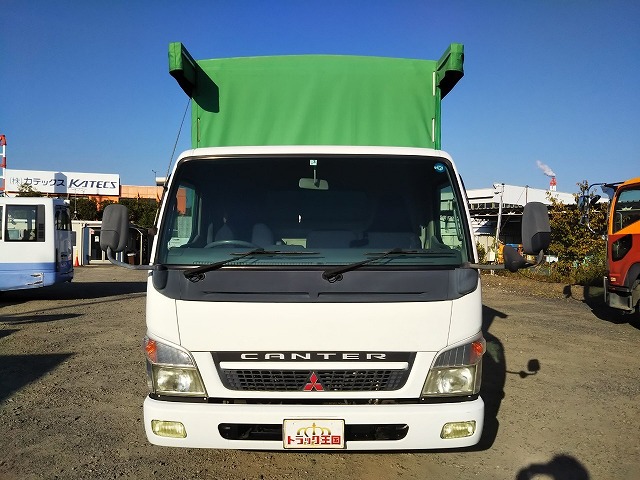 三菱ふそうキャンター幌車小型（2t・3t）[写真09]