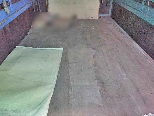 いすゞエルフ幌車小型（2t・3t）[写真11]