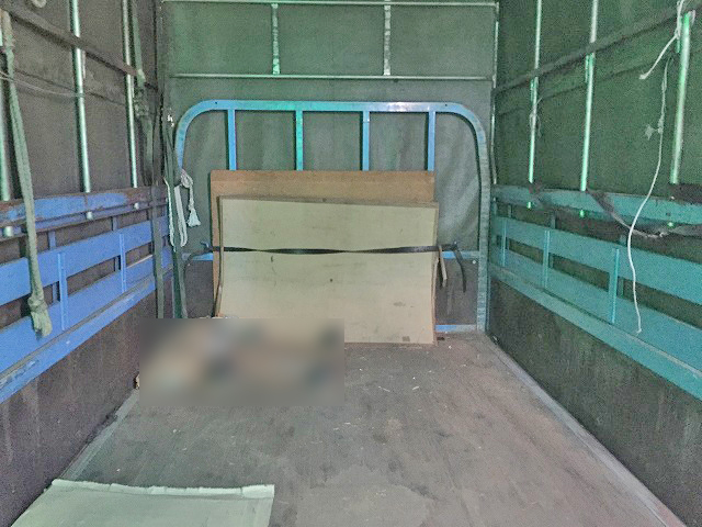 いすゞエルフ幌車小型（2t・3t）[写真07]