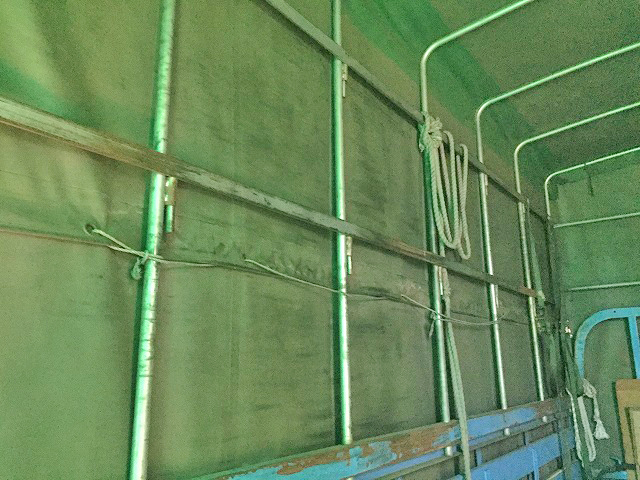 いすゞエルフ幌車小型（2t・3t）[写真09]